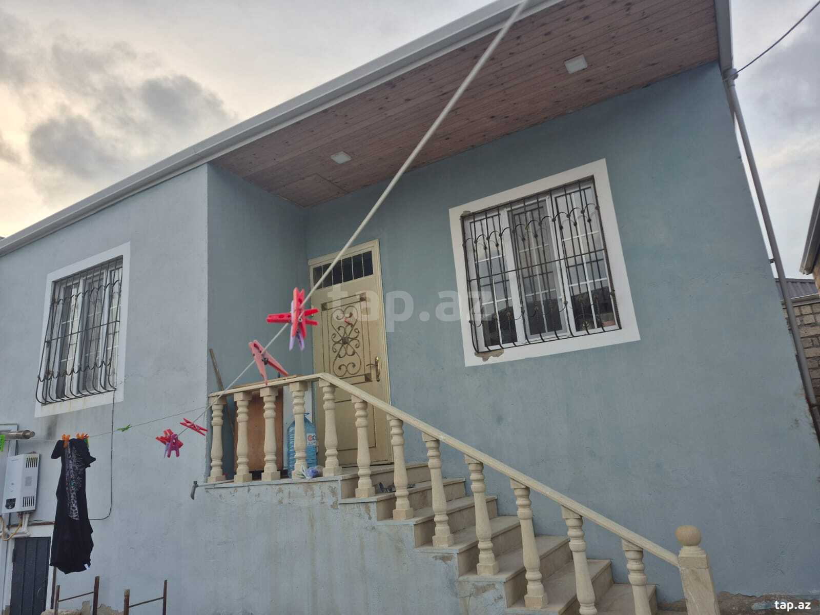 Satılır 3 otaqlı həyət evi 75 m²