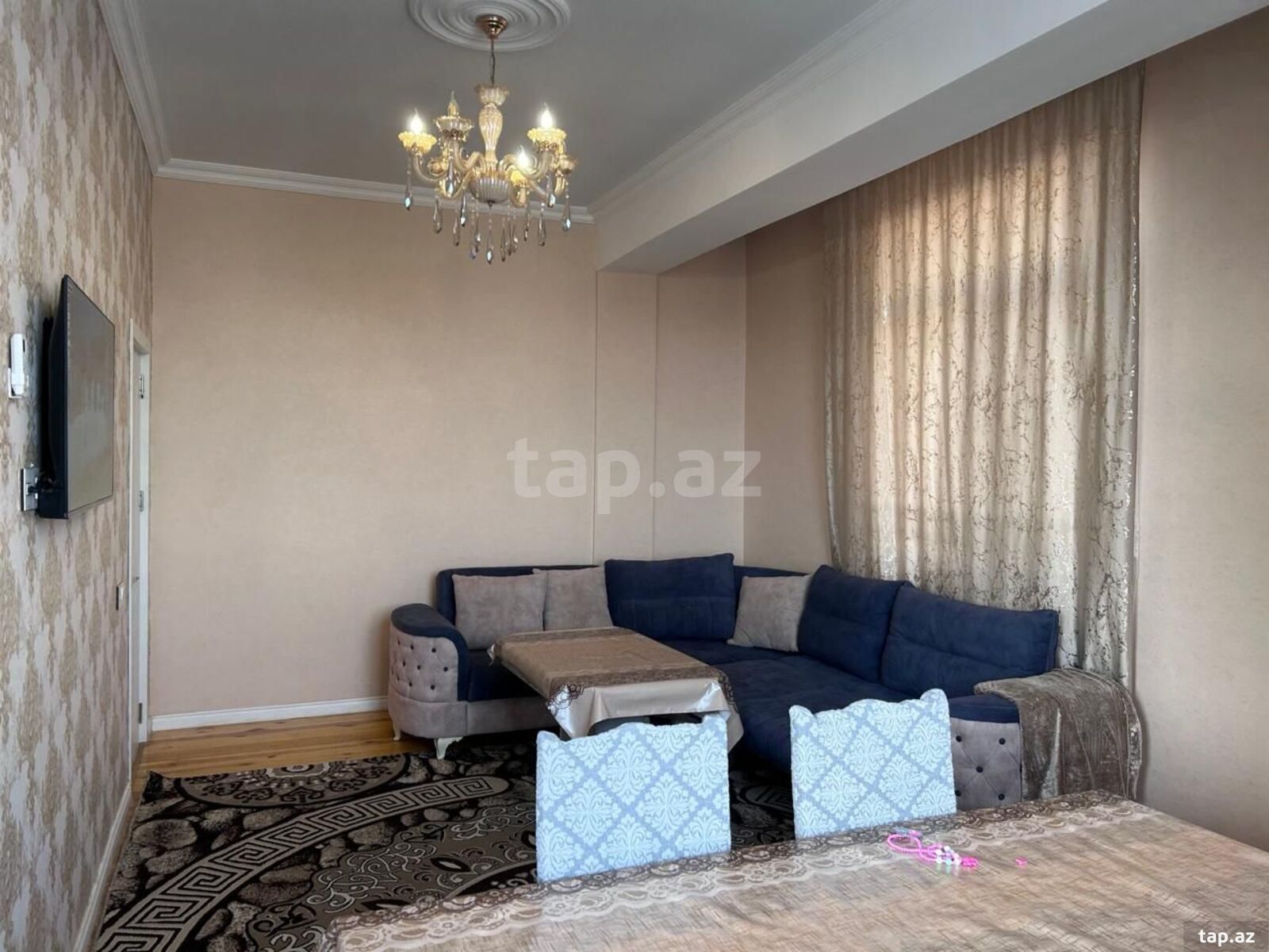 Kirayə verilir 3 otaqlı yeni tikili 110 m²