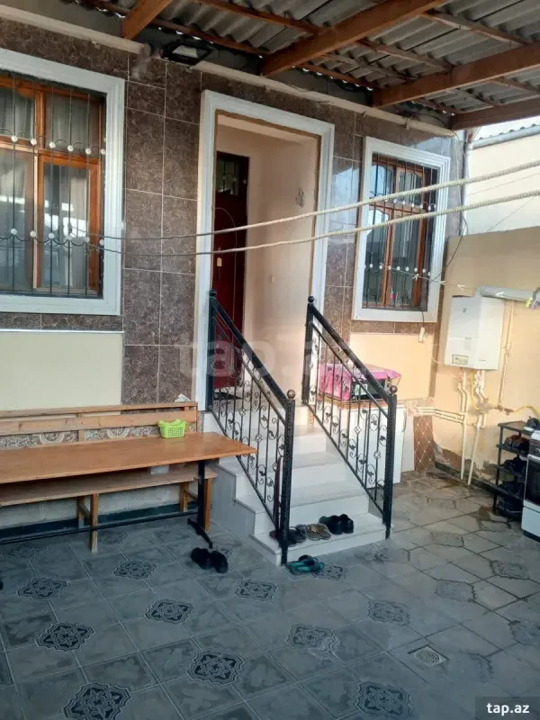 Satılır 2 otaqlı həyət evi 50 m²