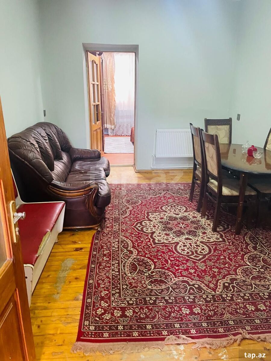 Kirayə verilir 2 otaqlı mənzil 45 m²