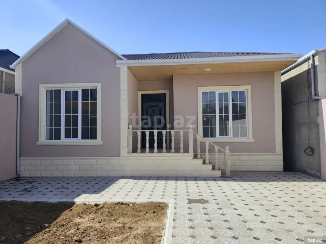 Satılır 3 otaqlı həyət evi 100 m²