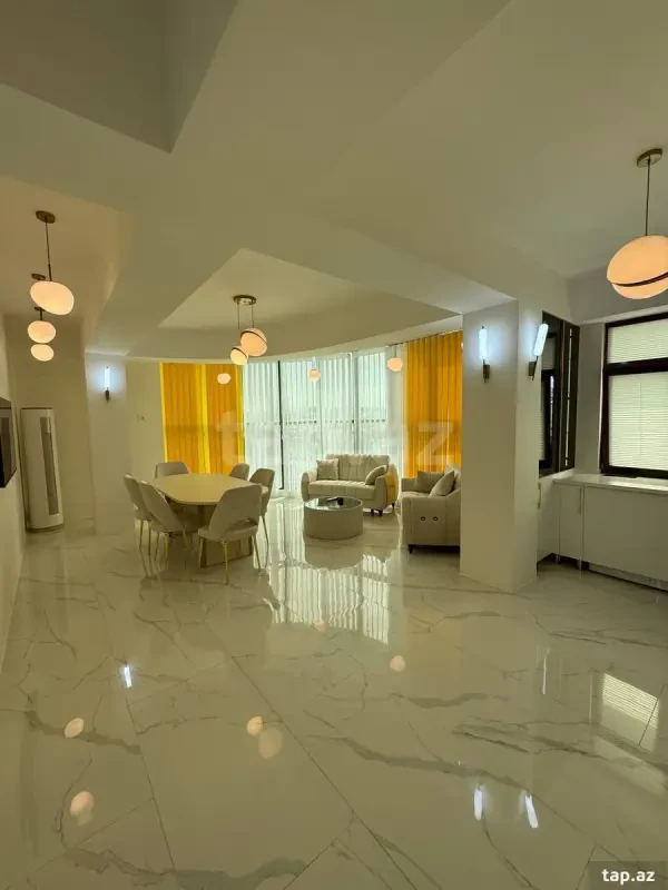 Satılır 3 otaqlı yeni tikili 92 m²