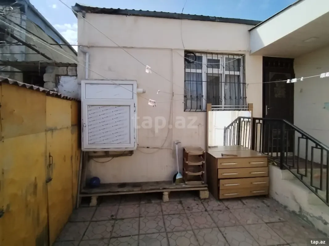 Satılır 3 otaqlı həyət evi 100 m²
