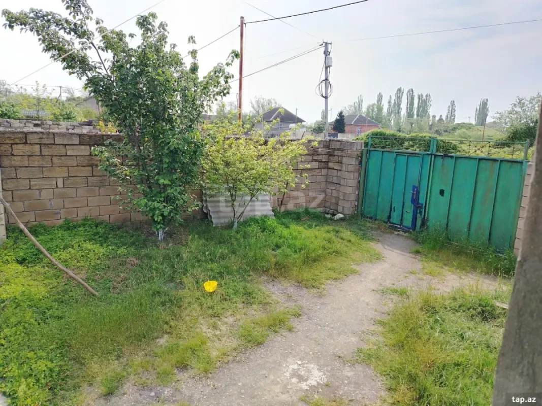 Satılır 2 otaqlı həyət evi 54 m²