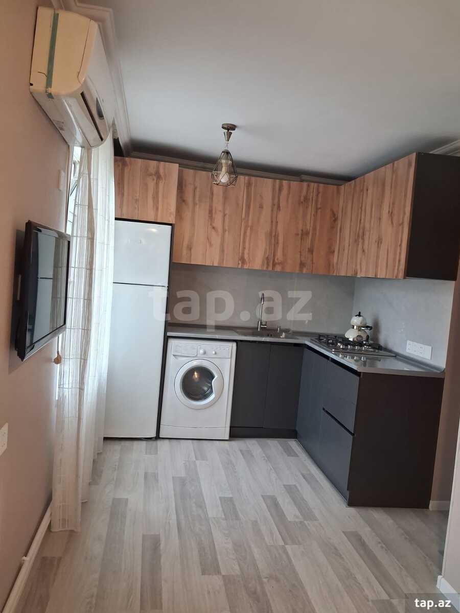 Kirayə verilir 2 otaqlı mənzil 65 m²