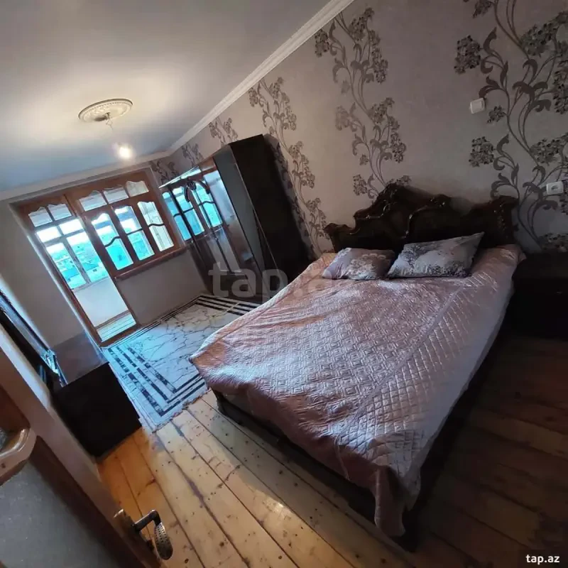 Satılır 3 otaqlı mənzil 60 m²