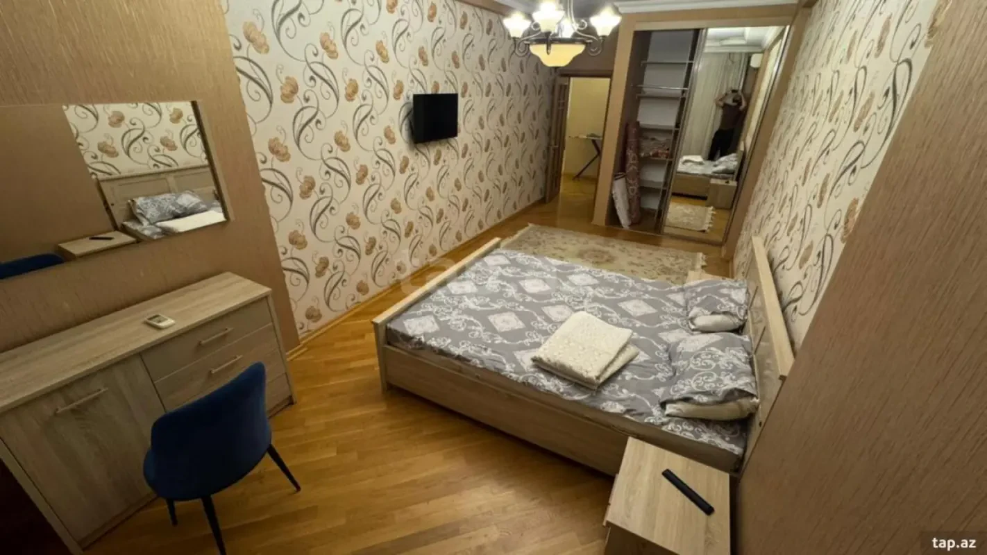 Kirayə verilir 3 otaqlı yeni tikili 100 m²