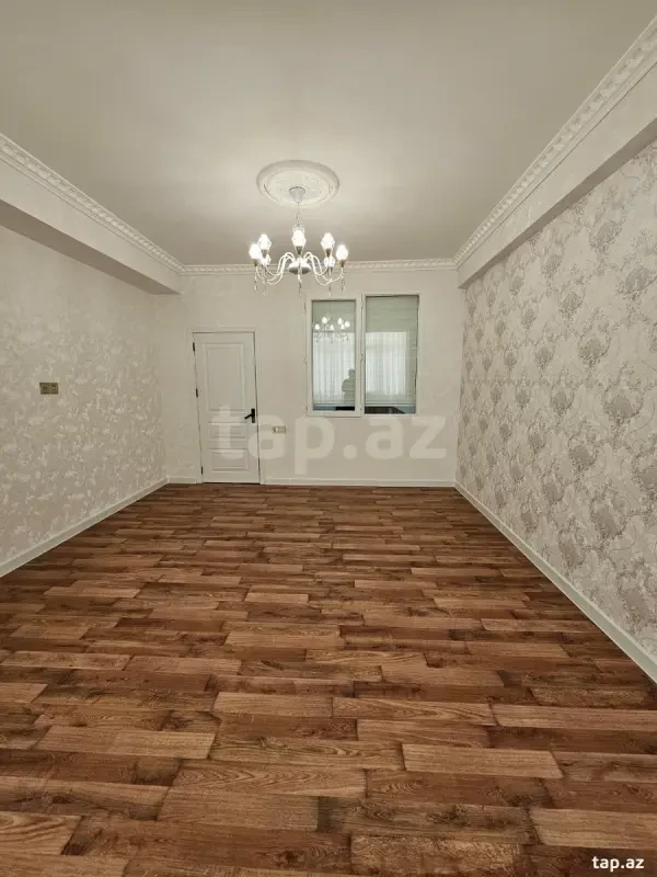 Satılır 2 otaqlı yeni tikili 60 m²