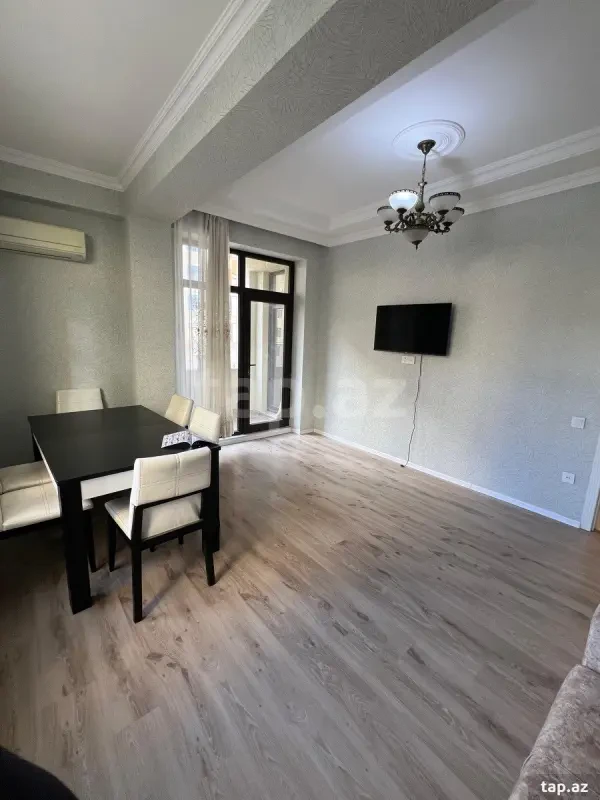 Kirayə verilir 3 otaqlı yeni tikili 82 m²