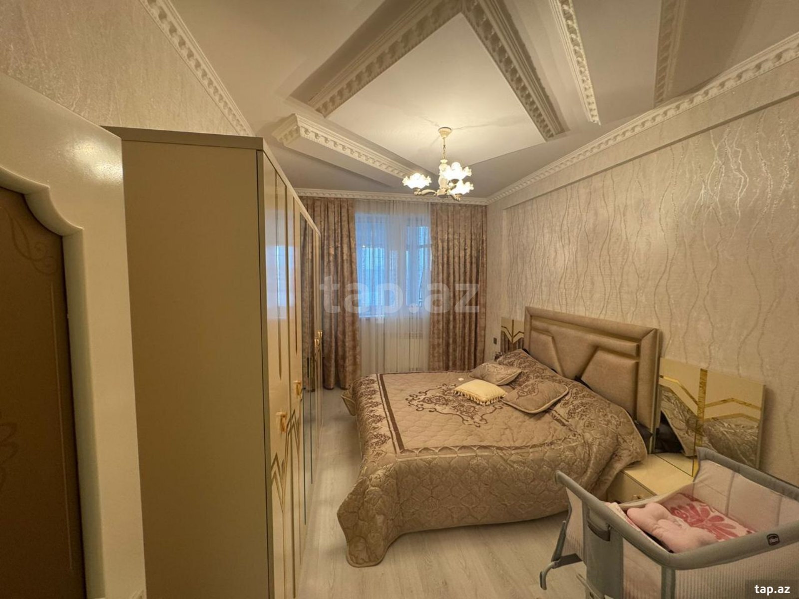 Kirayə verilir 2 otaqlı yeni tikili 80 m²