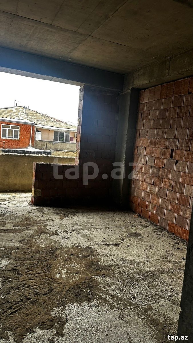 Satılır 1 otaqlı yeni tikili 50 m²