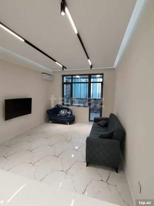 Satılır 2 otaqlı yeni tikili 92 m²