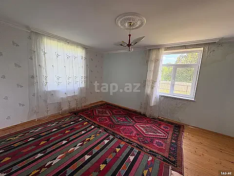 Kirayə verilir 3 otaqlı həyət evi 100 m² — Xaçmaz 3 otaq 100.00 m²