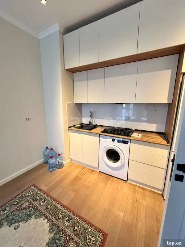 Kirayə verilir 2 otaqlı yeni tikili 50 m²