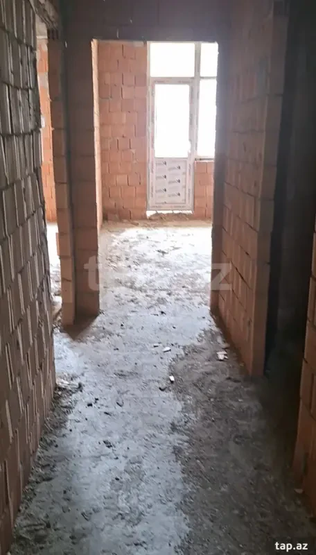 Satılır 2 otaqlı yeni tikili 82 m²