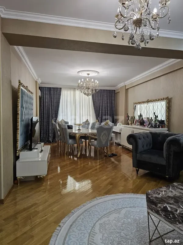 Satılır 3 otaqlı yeni tikili 114 m²