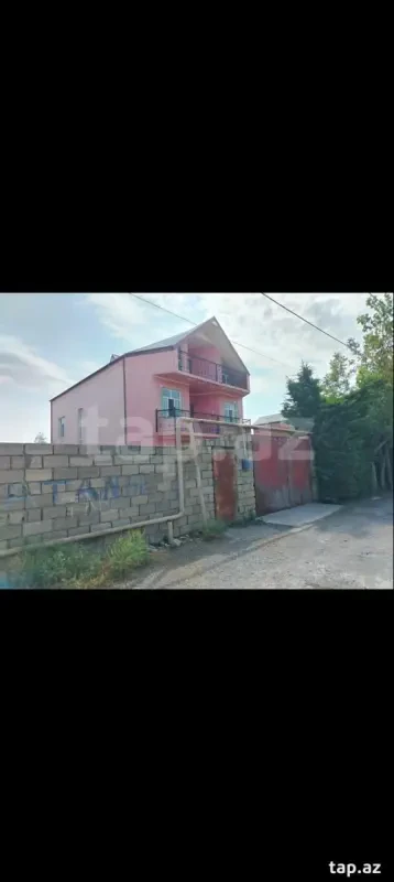 Satılır 7 otaqlı həyət evi 500 m²