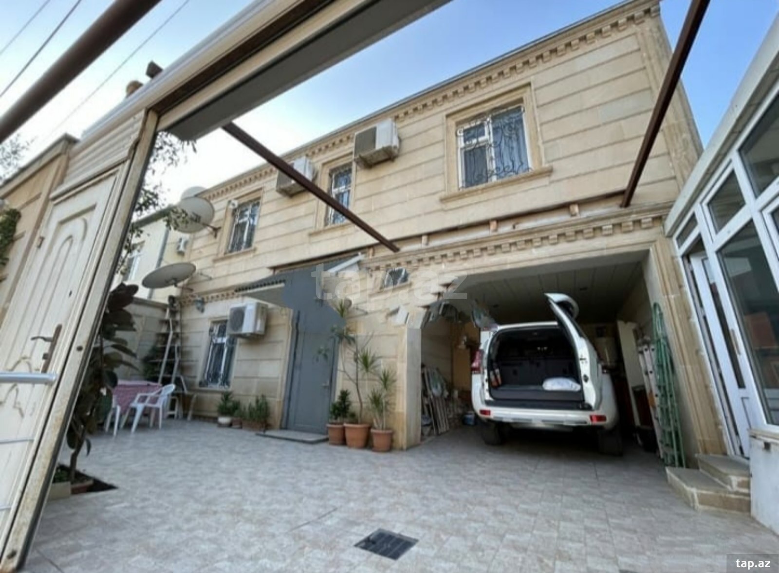 Satılır 4 otaqlı həyət evi 130 m²