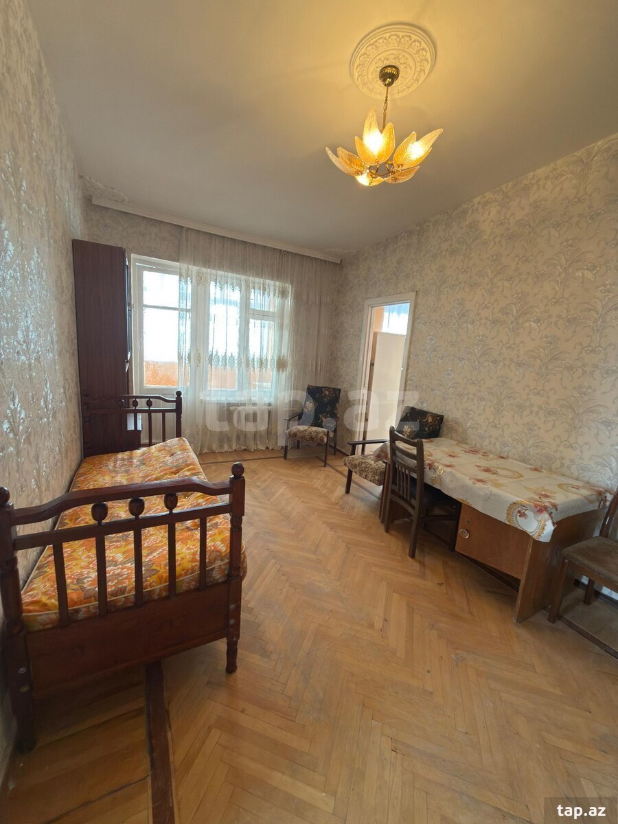 Kirayə verilir 2 otaqlı mənzil 72 m²