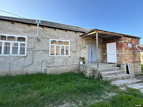 Satılır 3 otaqlı həyət evi 80 m² — Qusar 3 otaq 80.00 m²