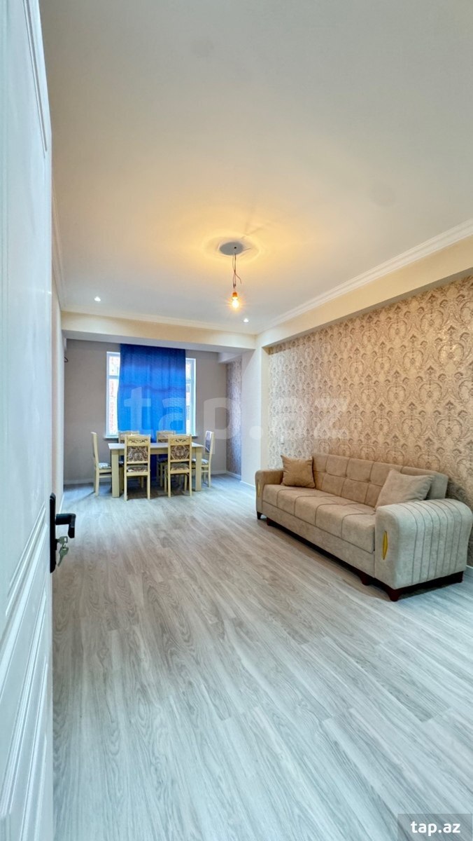 Satılır 2 otaqlı yeni tikili 61 m²