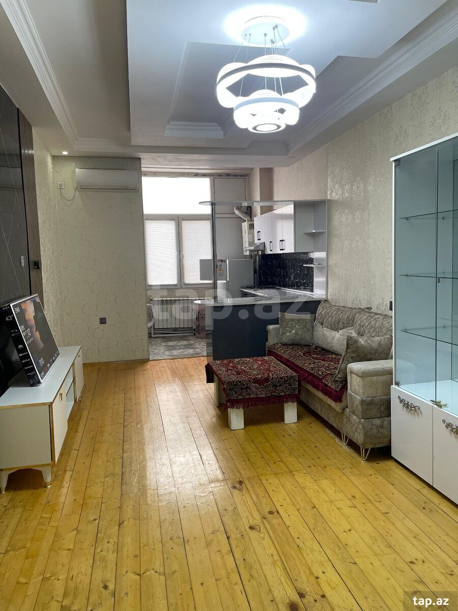 Kirayə verilir 3 otaqlı yeni tikili 72 m²