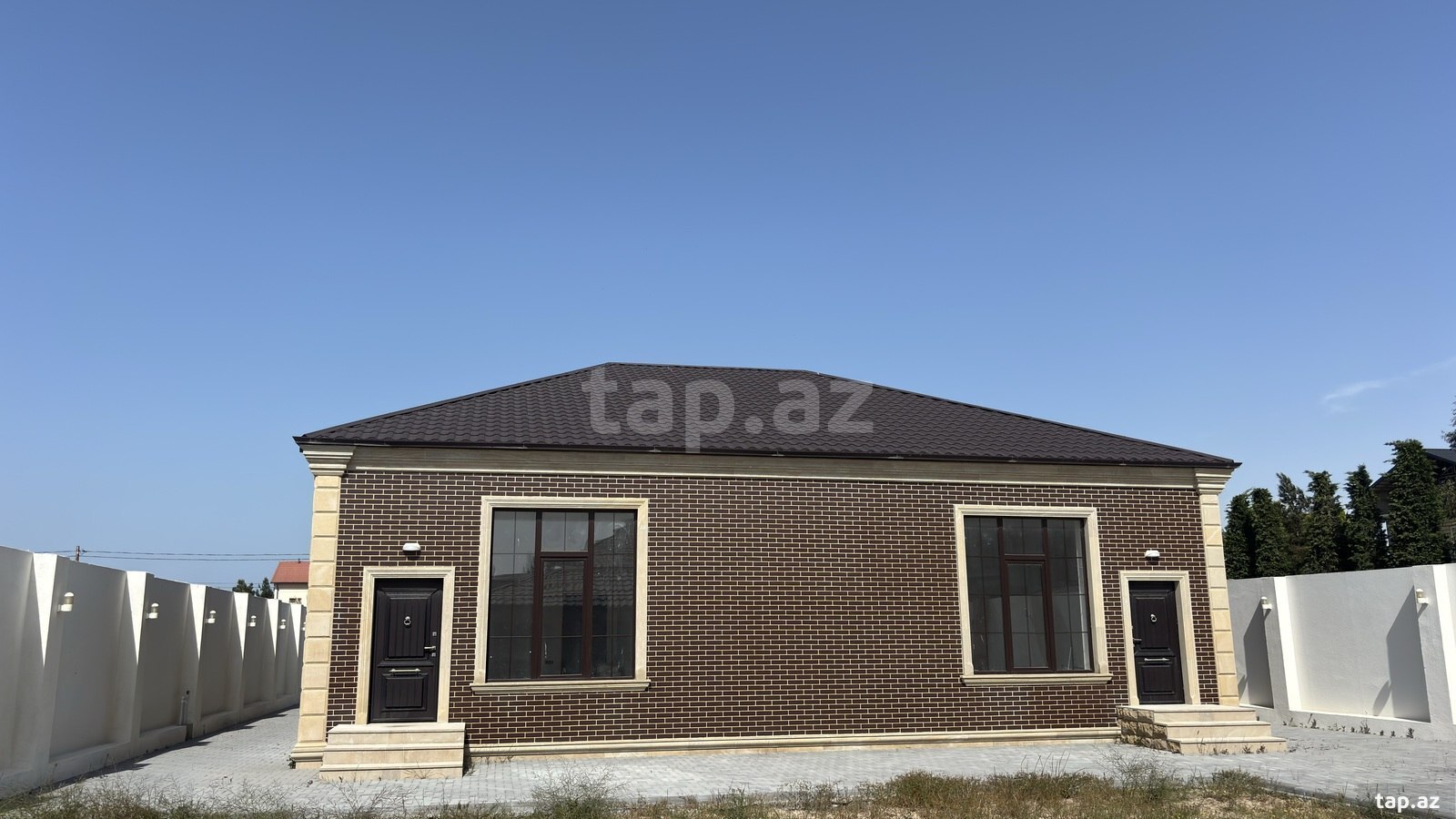 Satılır 5 otaqlı həyət evi 225 m²
