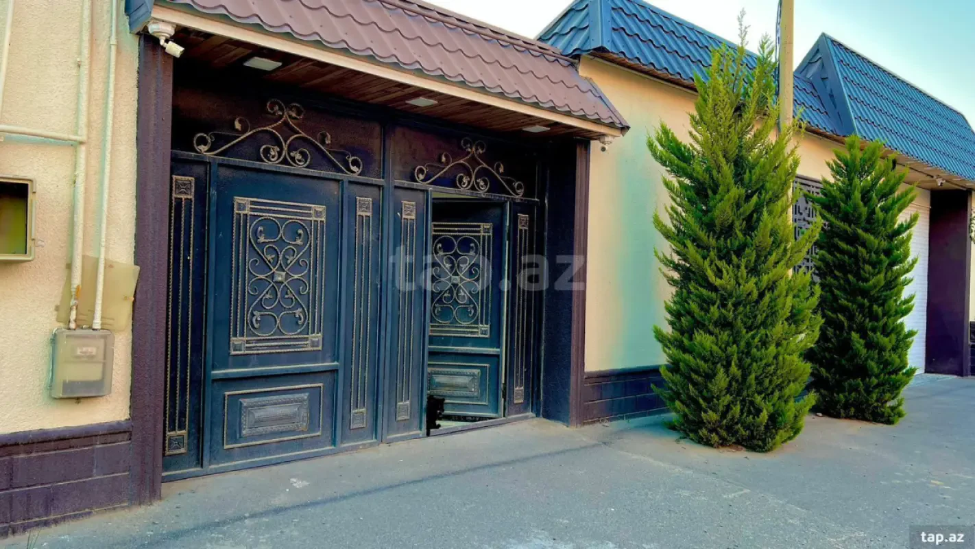Satılır 3 otaqlı həyət evi 130 m²