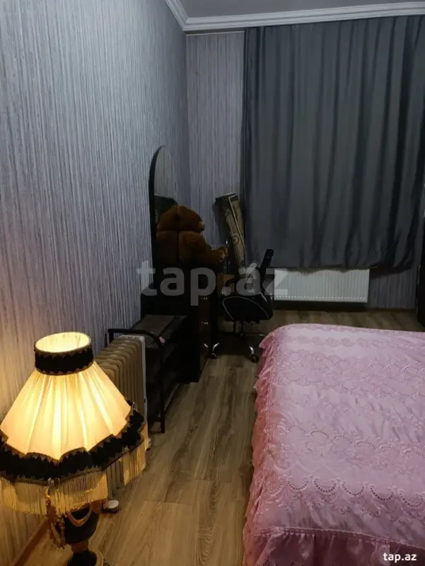 Kirayə verilir 3 otaqlı yeni tikili 95 m²