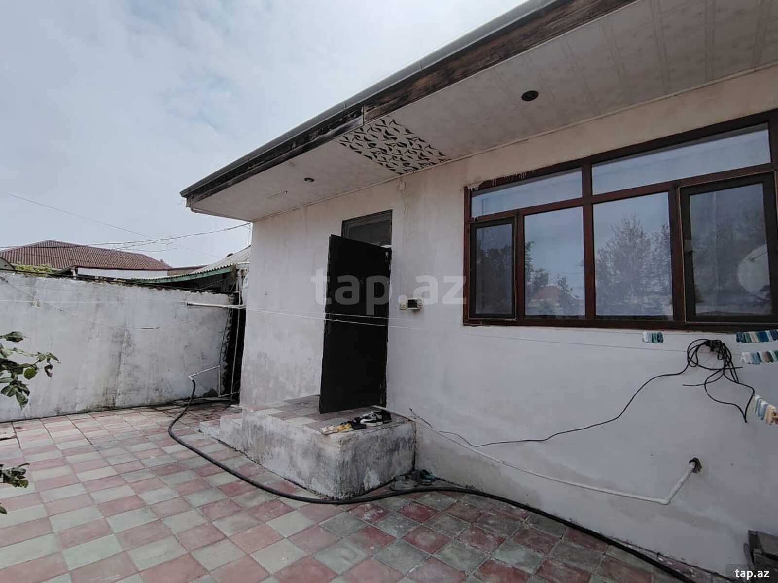 Satılır 3 otaqlı həyət evi 90 m²