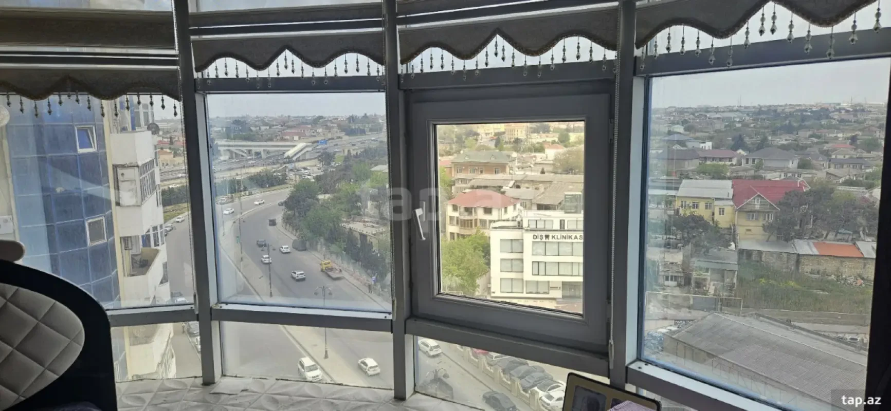 Satılır 3 otaqlı yeni tikili 110 m²
