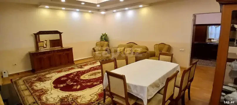 Kirayə verilir 3 otaqlı yeni tikili 125 m² — Bakı 3 otaq 125.00 m²