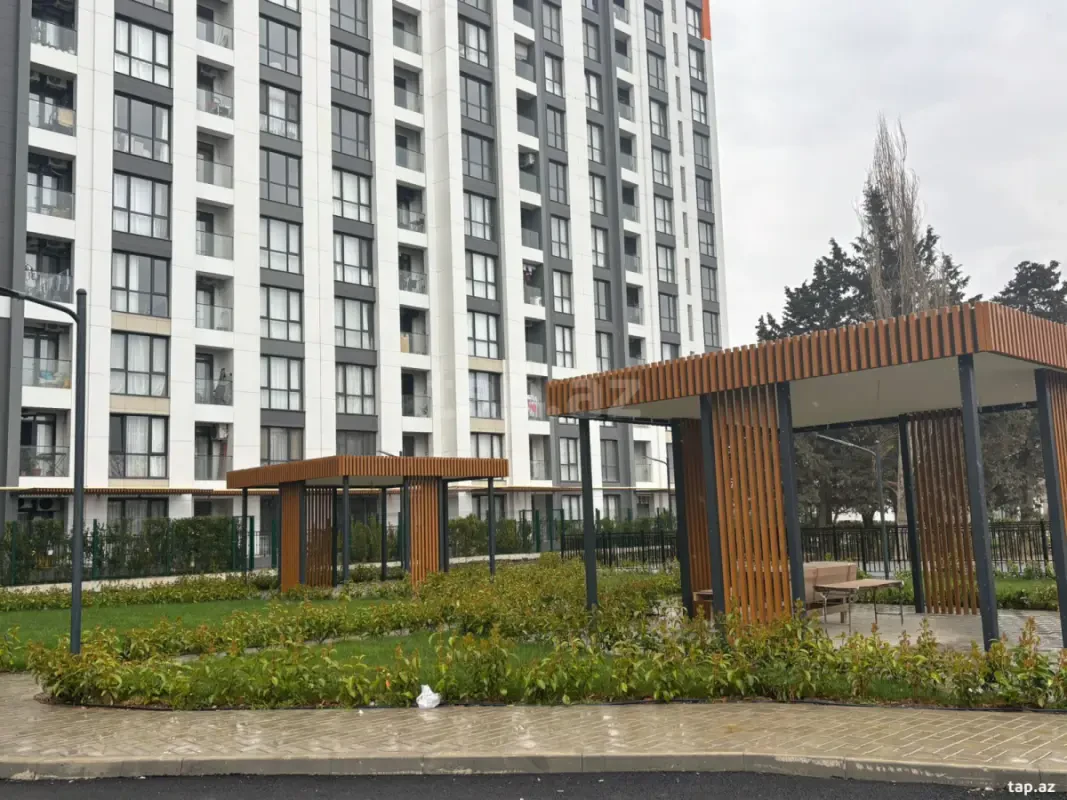 Kirayə verilir 3 otaqlı yeni tikili 75 m²