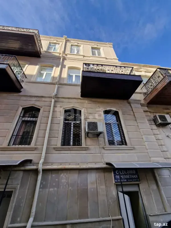 Satılır 1 otaqlı mənzil 75 m²