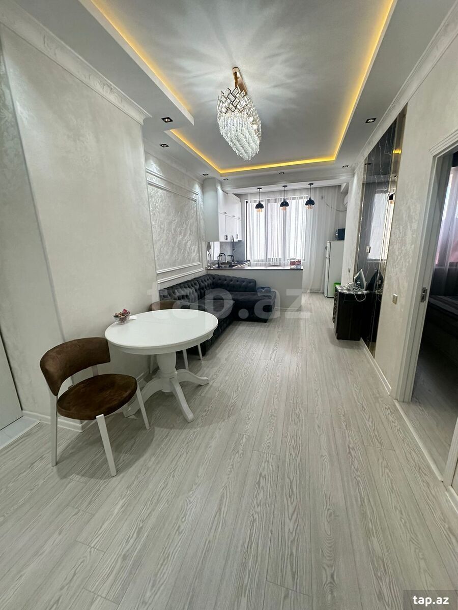 Satılır 2 otaqlı yeni tikili 56 m²