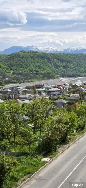 Satılır 1 otaqlı yeni tikili 44 m²