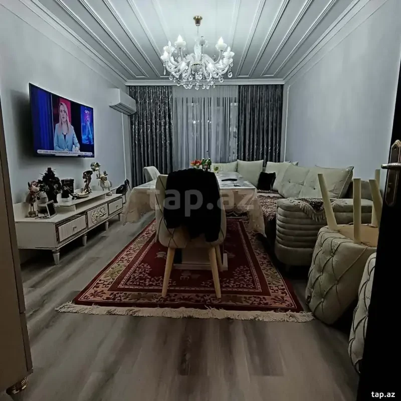 Satılır 3 otaqlı yeni tikili 85 m²