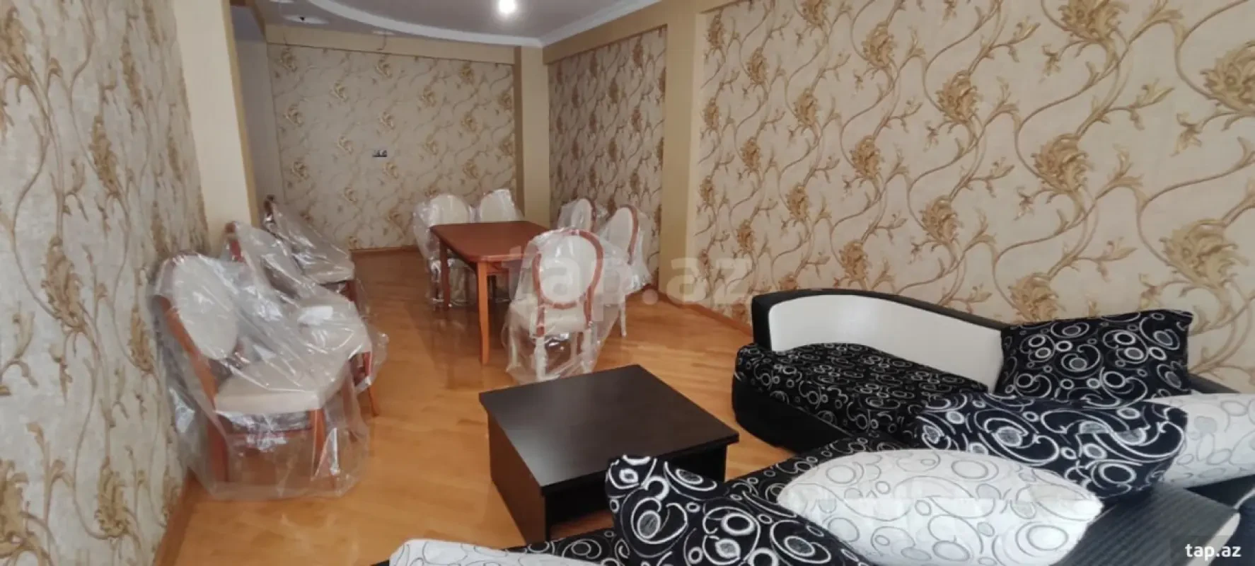 Satılır 3 otaqlı yeni tikili 115 m²