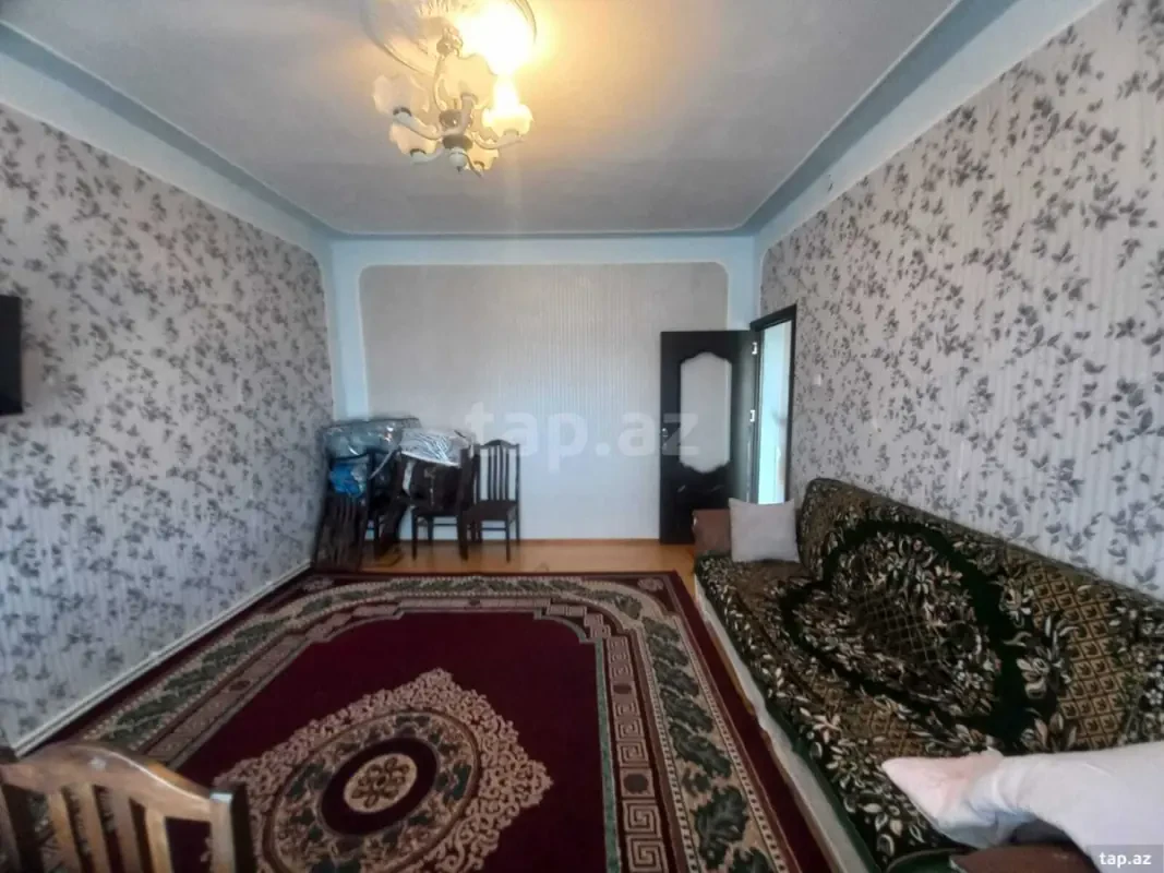 Satılır 3 otaqlı mənzil 68 m²