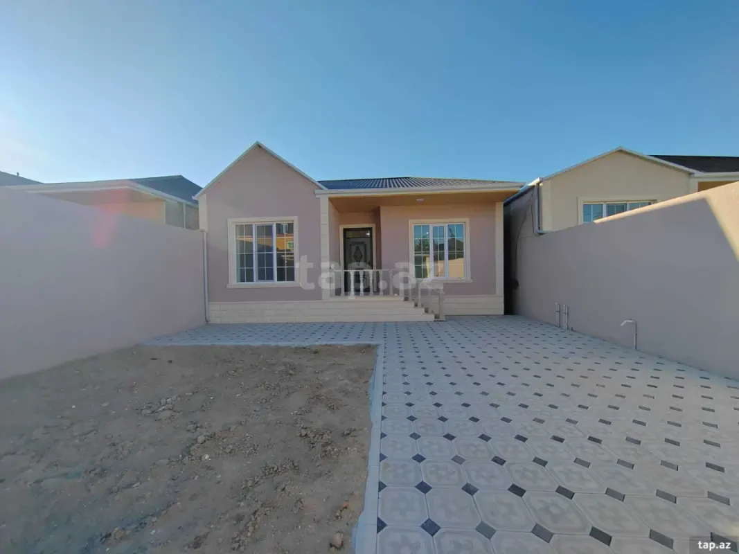 Satılır 3 otaqlı həyət evi 100 m²
