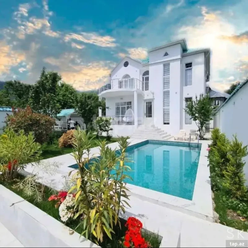 Kirayə verilir 4 otaqlı həyət evi 100 m²