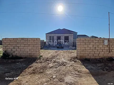 Satılır 4 otaqlı həyət evi 100 m² — Bakı 4 otaq 100.00 m²