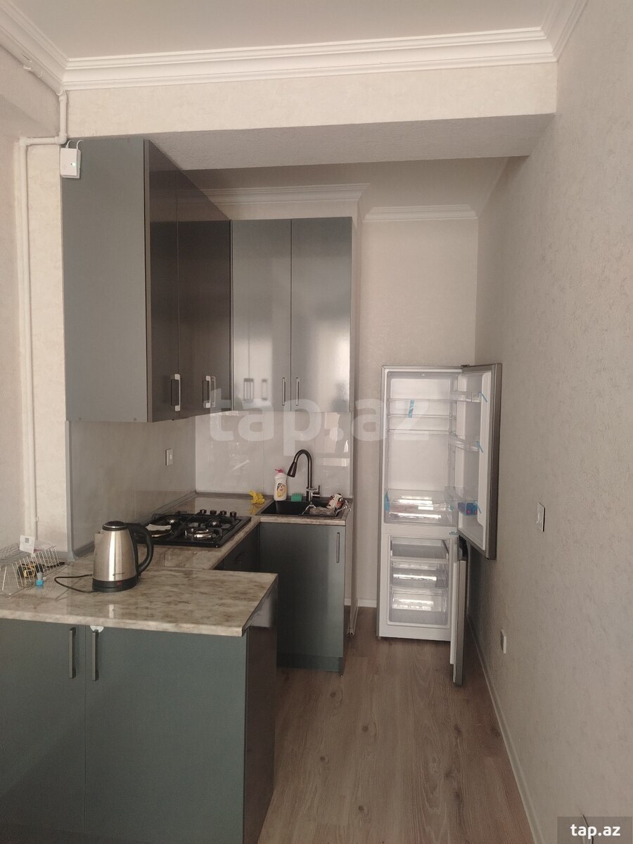 Kirayə verilir 2 otaqlı yeni tikili 70 m²