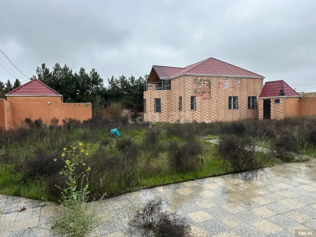 Satılır 3 otaqlı həyət evi 150 m²