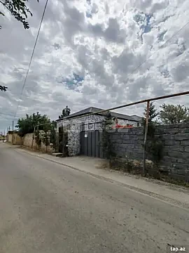Satılır 4 otaqlı həyət evi 200 m² — Bakı 4 otaq 200.00 m²