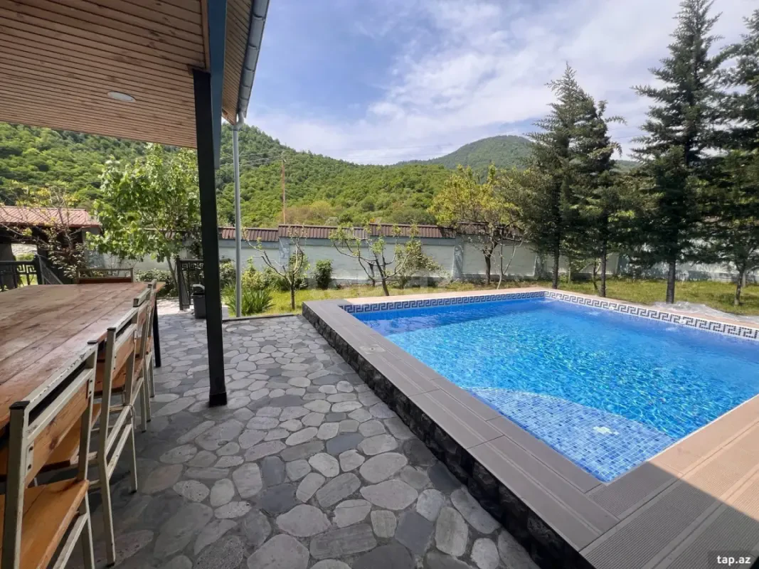 Kirayə verilir 4 otaqlı həyət evi 150 m²