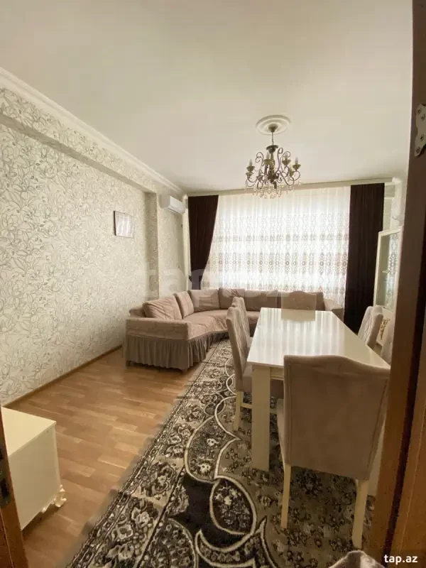 Kirayə verilir 3 otaqlı yeni tikili 100 m²