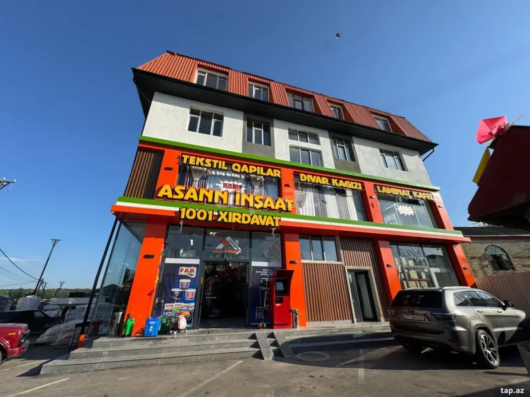 Satılır 3 otaqlı yeni tikili 90 m²