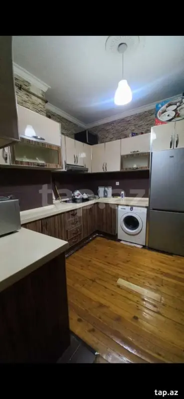 Kirayə verilir 2 otaqlı yeni tikili 67 m²