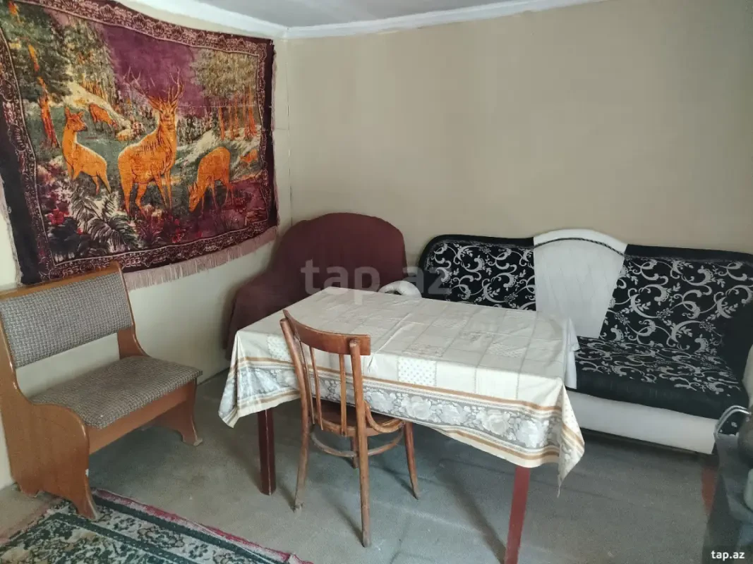 Kirayə verilir 2 otaqlı həyət evi 4 m²